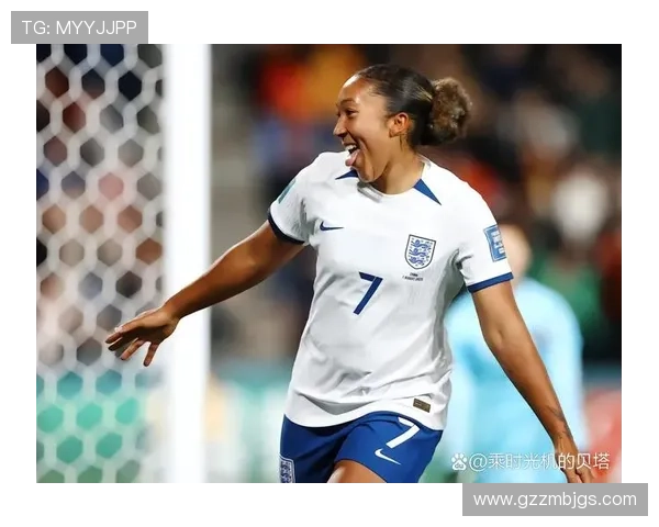 美国女足球星获奖排名榜揭晓 力压群芳成就新高 美国女足球星获奖排名榜揭晓 力压群芳成就新高