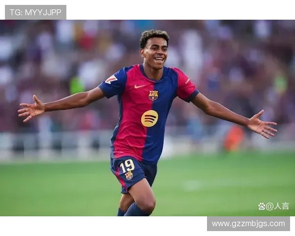 足球球星穿搭解析 揭秘赛场外时尚风采与球员个性表现 足球球星穿搭解析 揭秘赛场外时尚风采与球员个性表现