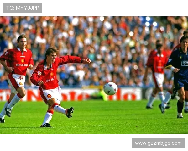 足球球星贴墙照片展现运动员风采与激情瞬间助力球迷激情共鸣 足球球星贴墙照片展现运动员风采与激情瞬间助力球迷激情共鸣